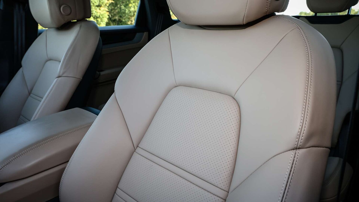 Used Porsche Cayenne 2025 for sale - 75845795: Photo 16