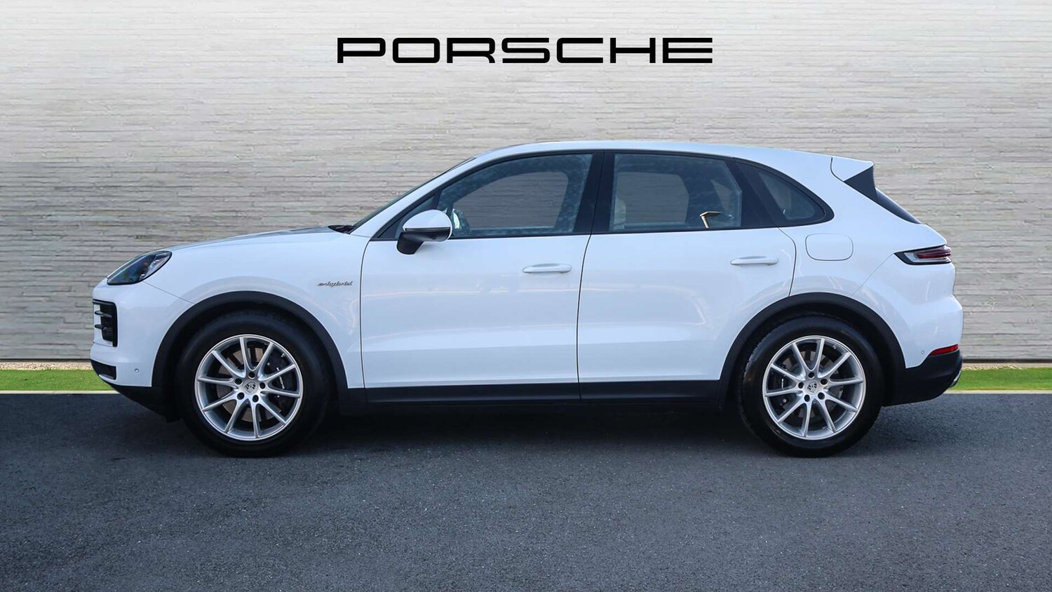 Used Porsche Cayenne 2025 for sale - 75845795: Photo 8