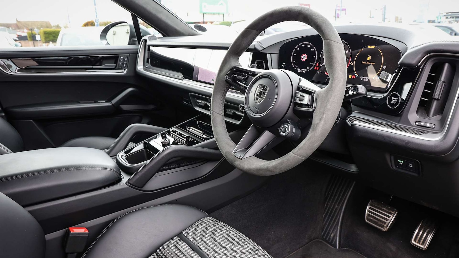 Used Porsche Cayenne 2025 for sale - 78077172: Photo 12