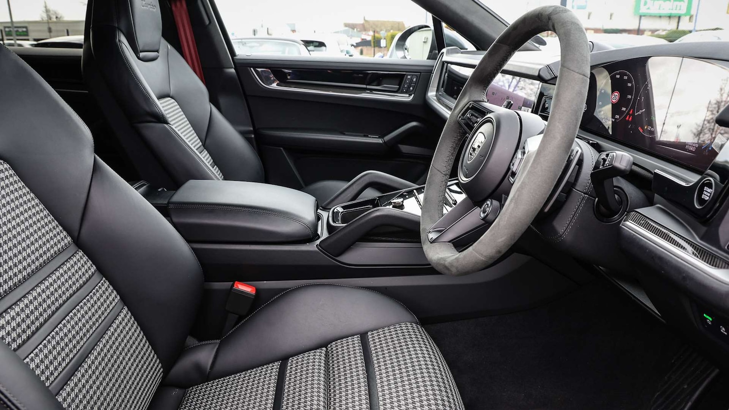 Used Porsche Cayenne 2025 for sale - 78077172: Photo 13