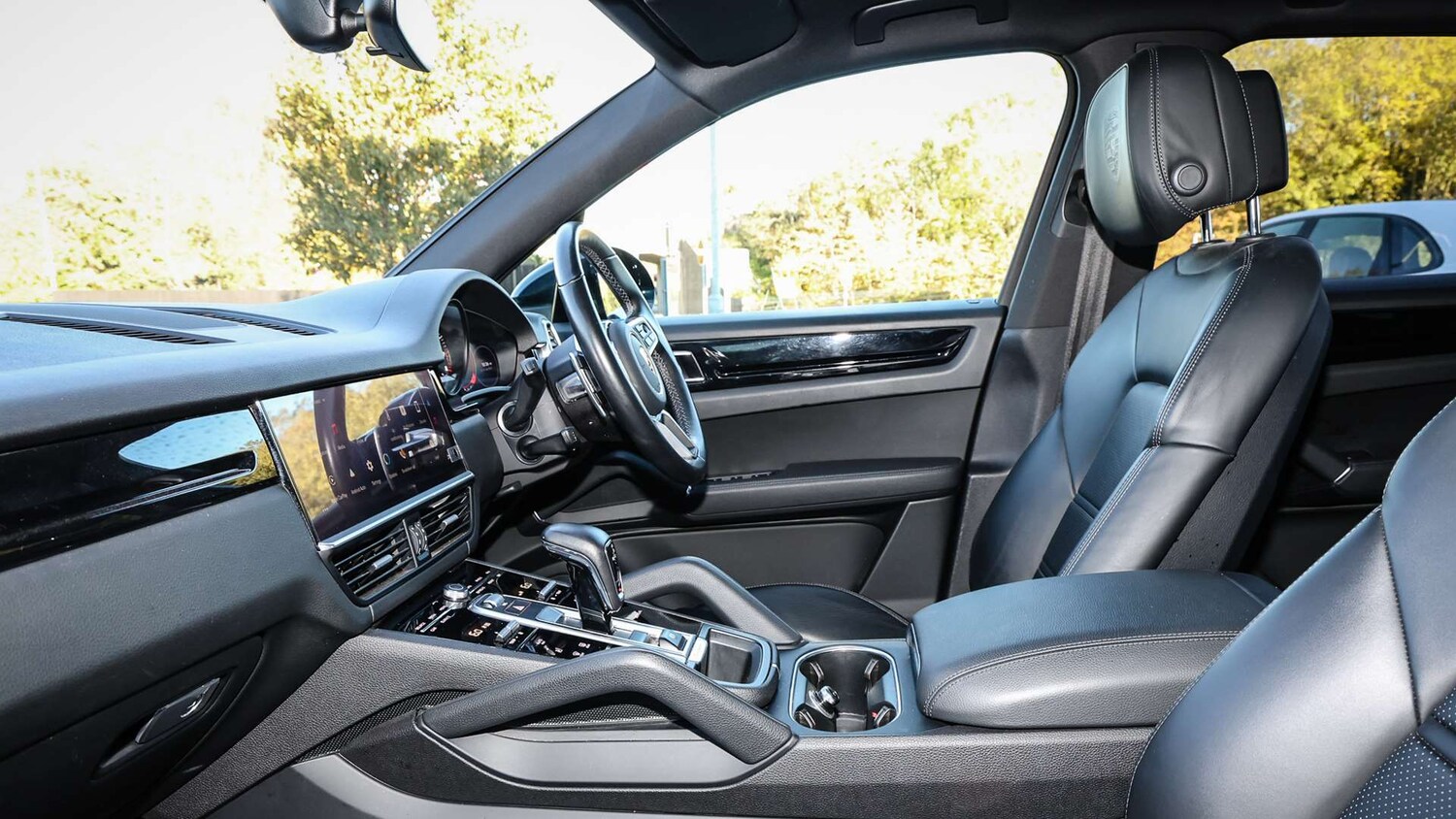 Used Porsche Cayenne 2022 for sale - 76351554: Photo 11