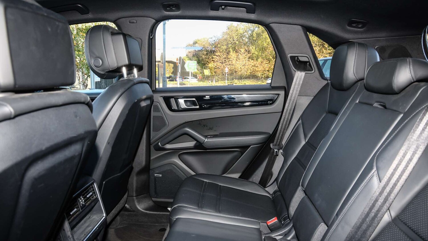 Used Porsche Cayenne 2022 for sale - 76351554: Photo 14