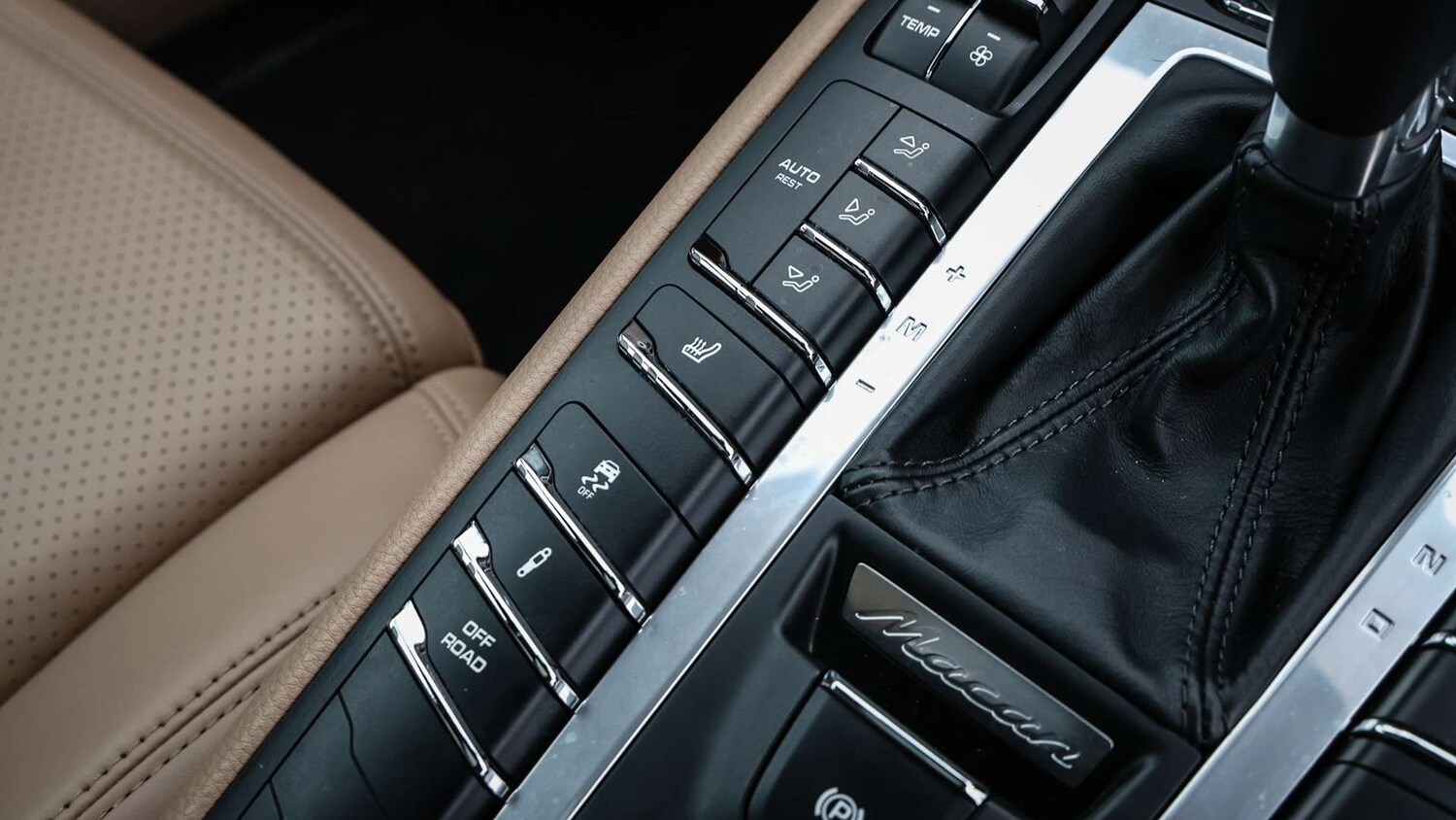 Used Porsche Macan 2021 for sale - 77661226: Photo 28