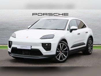 Used Porsche Macan 2024 for sale - 79282353: Photo