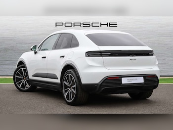 Used Porsche Macan 2024 for sale - 79282353: Photo