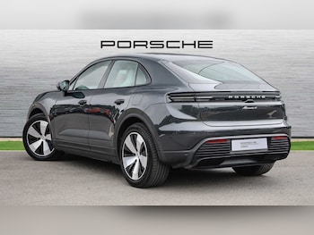 Used Porsche Macan 2024 for sale - 75293749: Photo