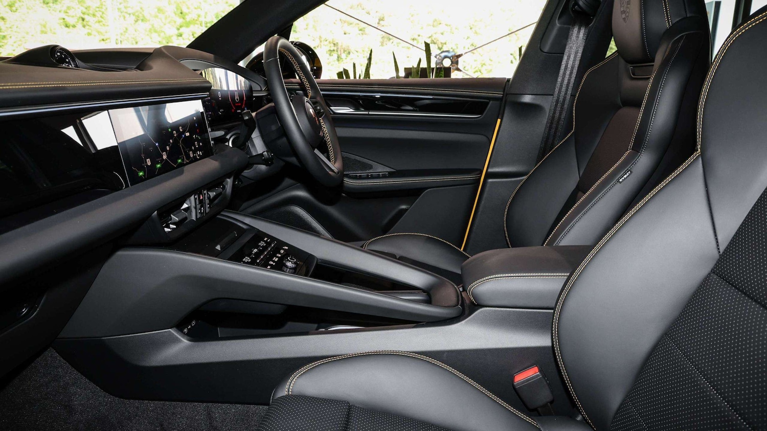 Used Porsche Macan 2025 for sale - 76141659: Photo 20