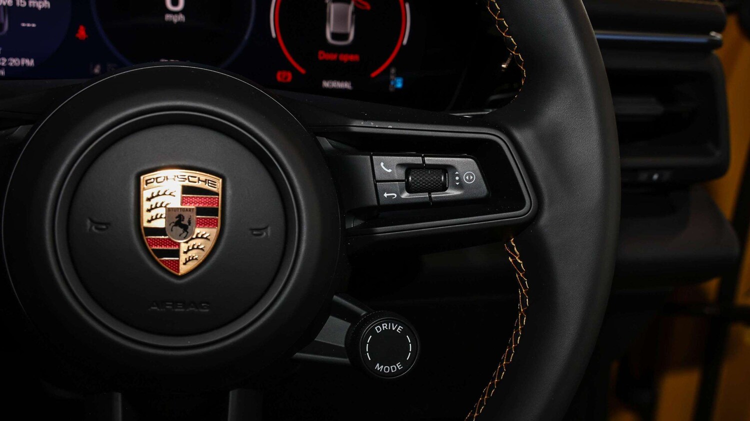 Used Porsche Macan 2025 for sale - 76141659: Photo 25