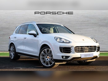 Used Porsche Cayenne 2016 for sale - 75566425: Photo