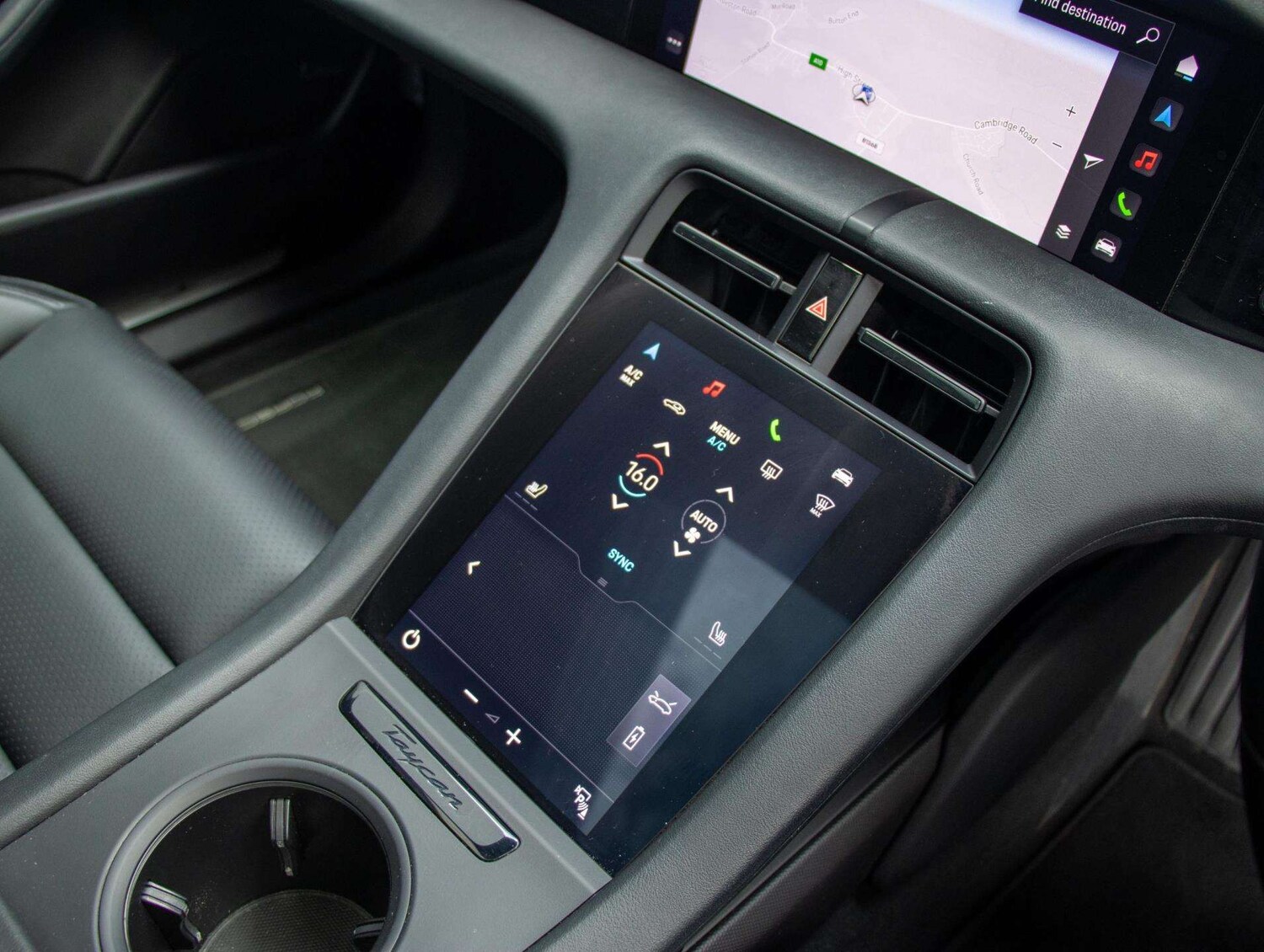 Used Porsche Taycan 2022 for sale - 77615358: Photo 11