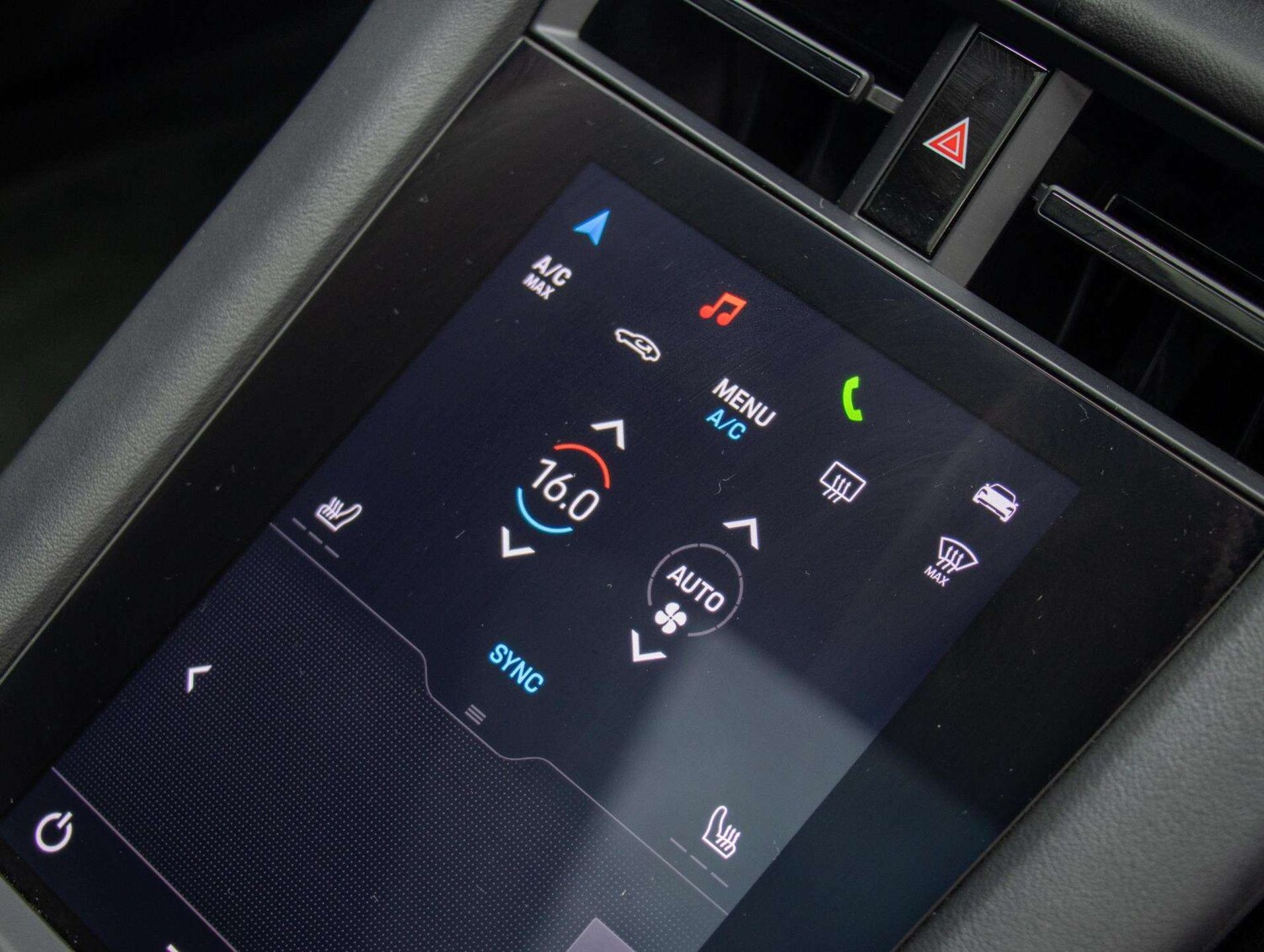 Used Porsche Taycan 2022 for sale - 77615358: Photo 12