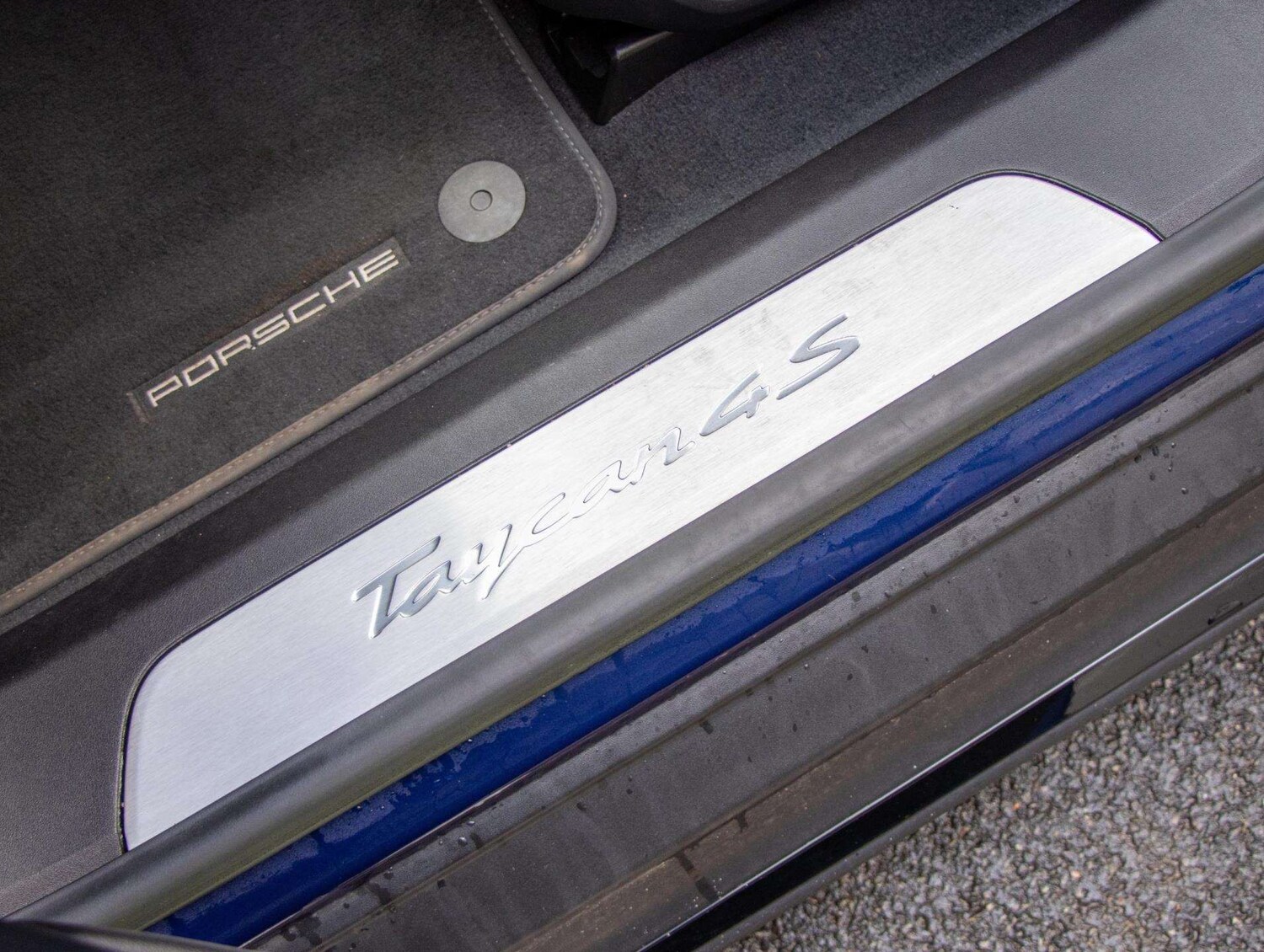 Used Porsche Taycan 2022 for sale - 77615358: Photo 16