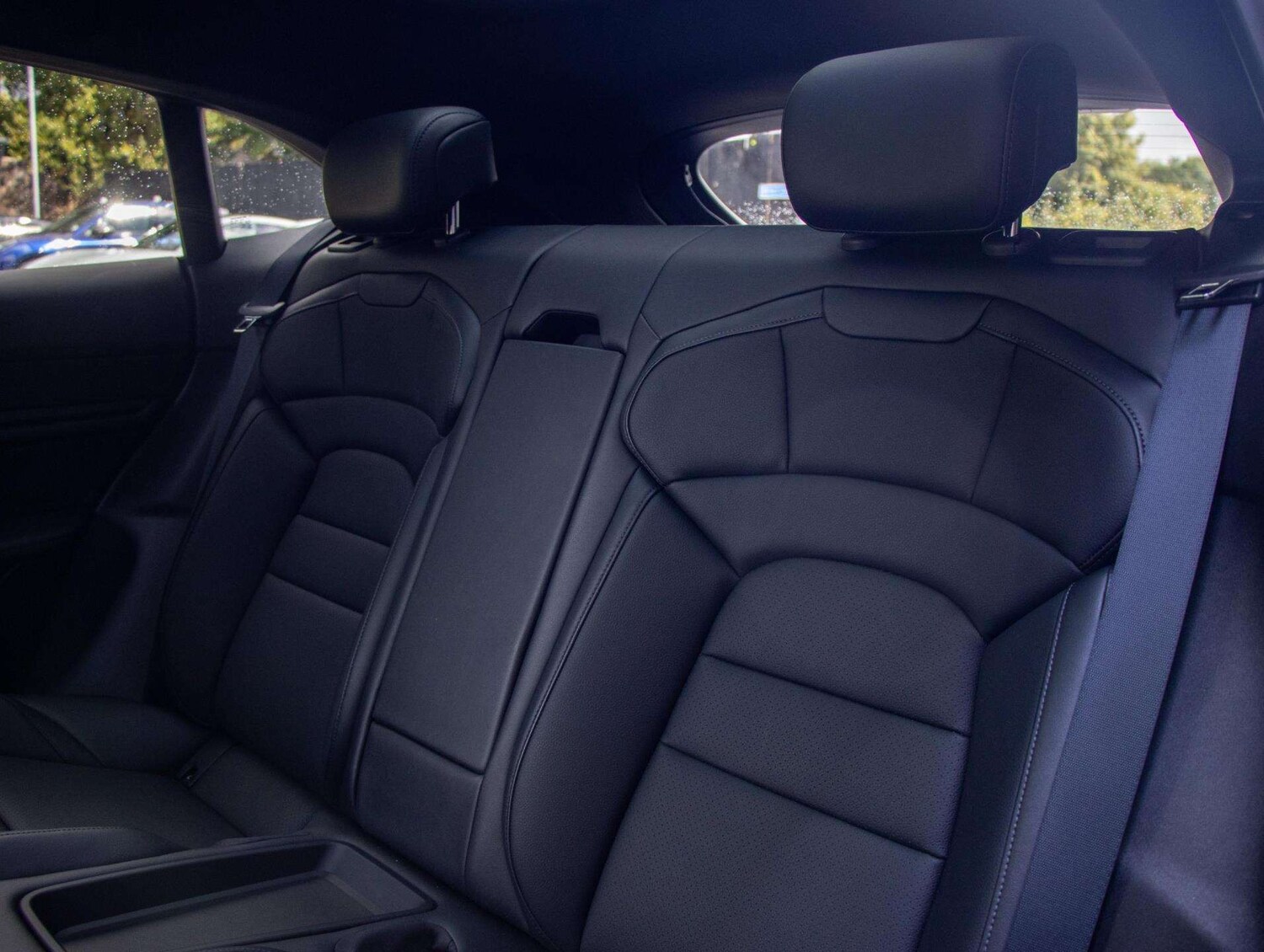 Used Porsche Taycan 2022 for sale - 77615358: Photo 30