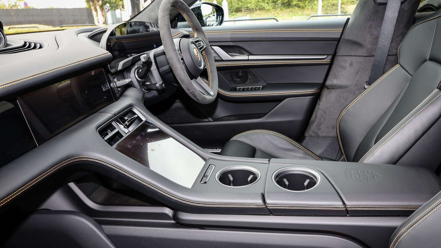 Used Porsche Taycan 2025 for sale - 76515666: Photo 25