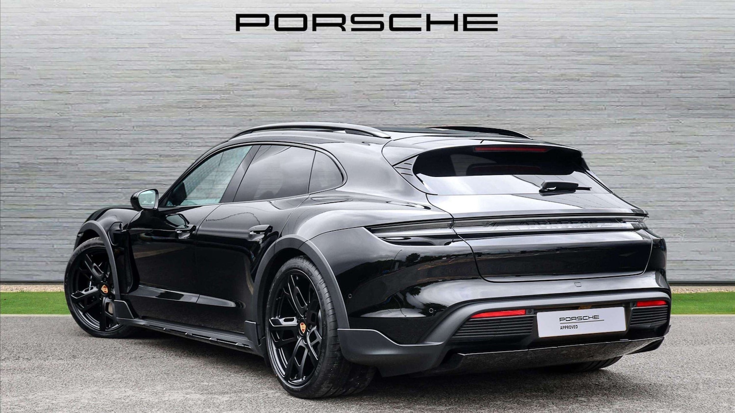 Used Porsche Taycan 2025 for sale - 76515666: Photo 4