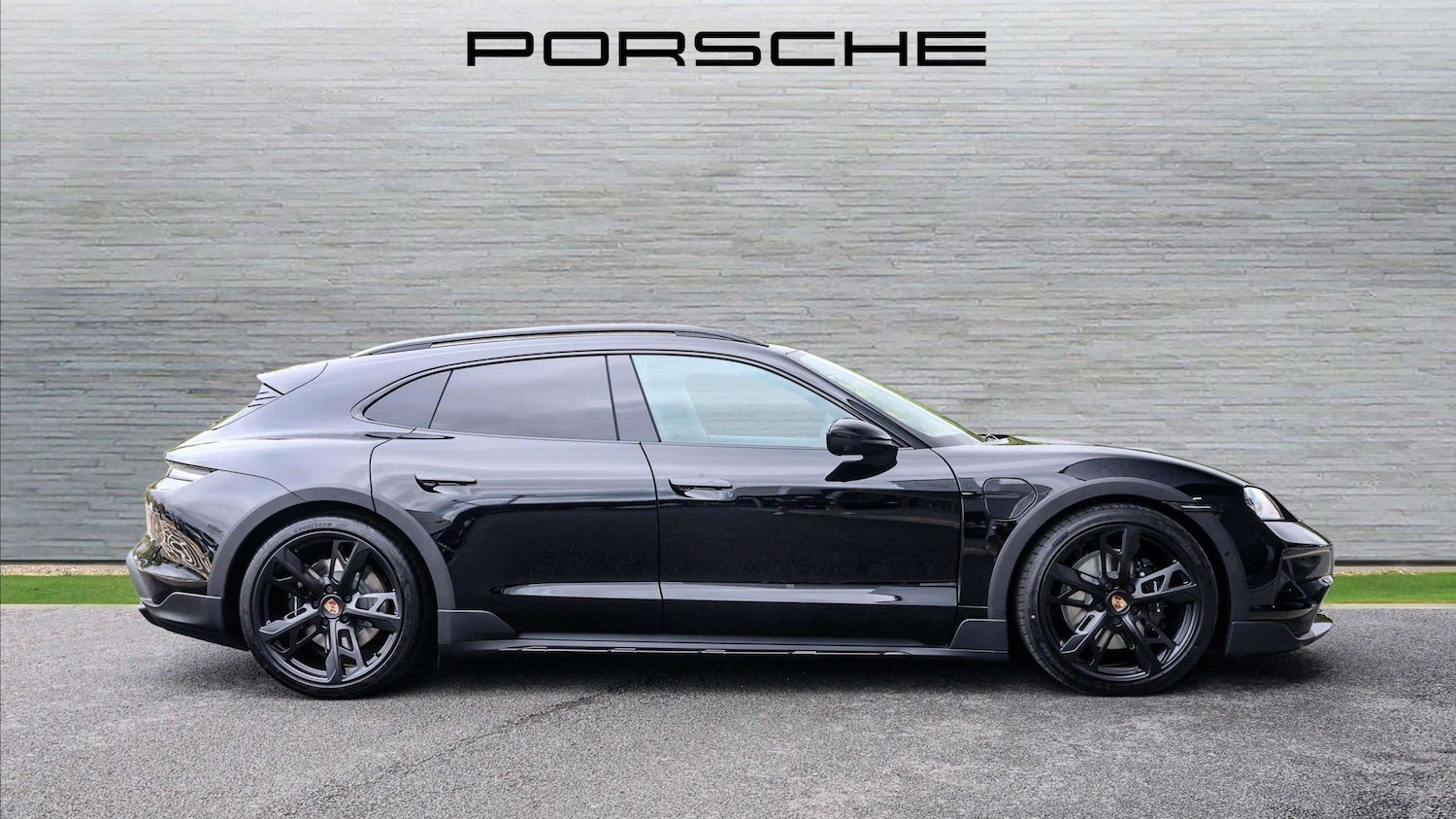 Used Porsche Taycan 2025 for sale - 76515666: Photo 6