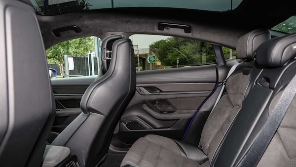 Used Porsche Taycan 2025 for sale - 75341976: Photo 12