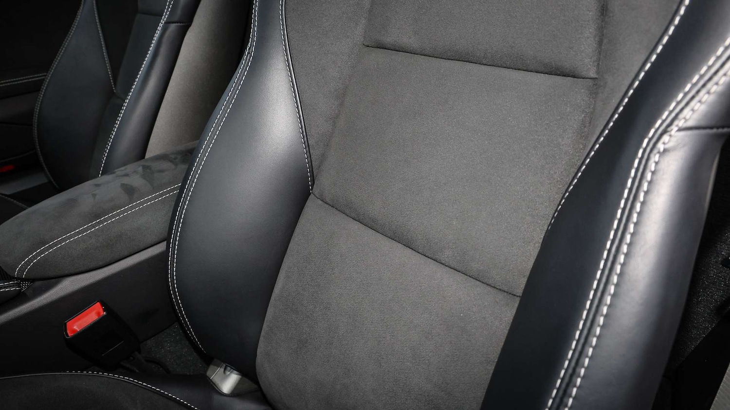 Used Porsche Cayman 2023 for sale - 76540793: Photo 14