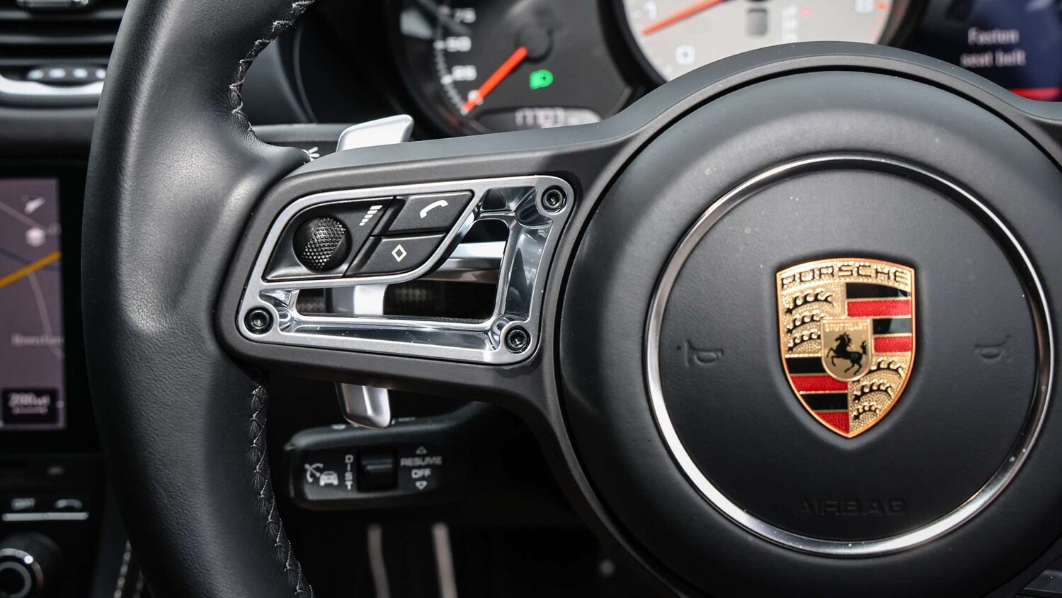 Used Porsche Cayman 2023 for sale - 76540793: Photo 21