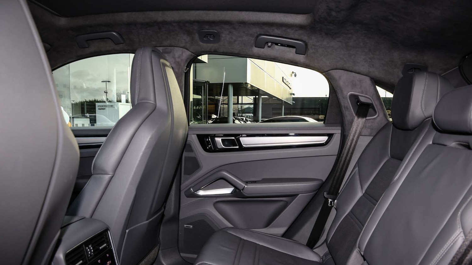 Used Porsche Cayenne 2019 for sale - 76594309: Photo 14