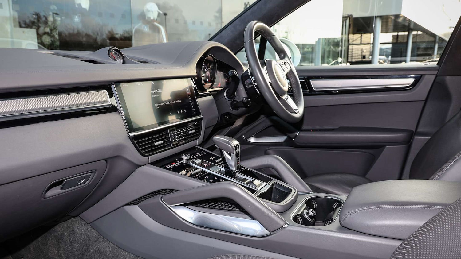 Used Porsche Cayenne 2019 for sale - 76594309: Photo 5