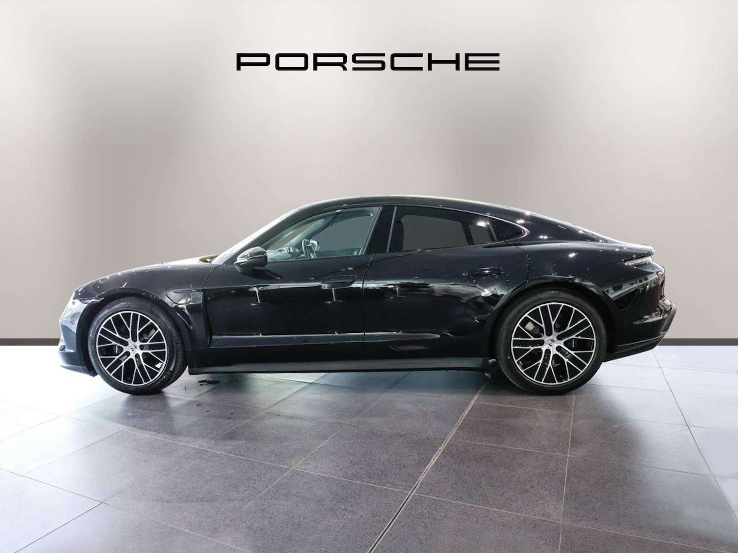 Used Porsche Taycan 2025 for sale - 76624550: Photo 6