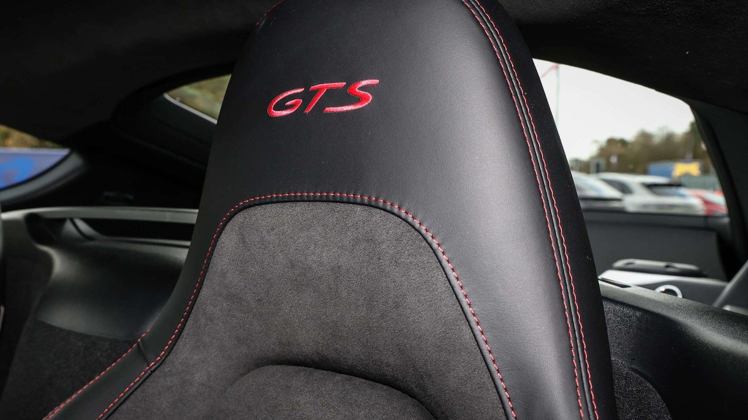 Used Porsche Other 2025 for sale - 76624579: Photo 17