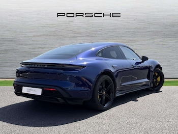 Used Porsche Taycan 2023 for sale - 79637395: Photo