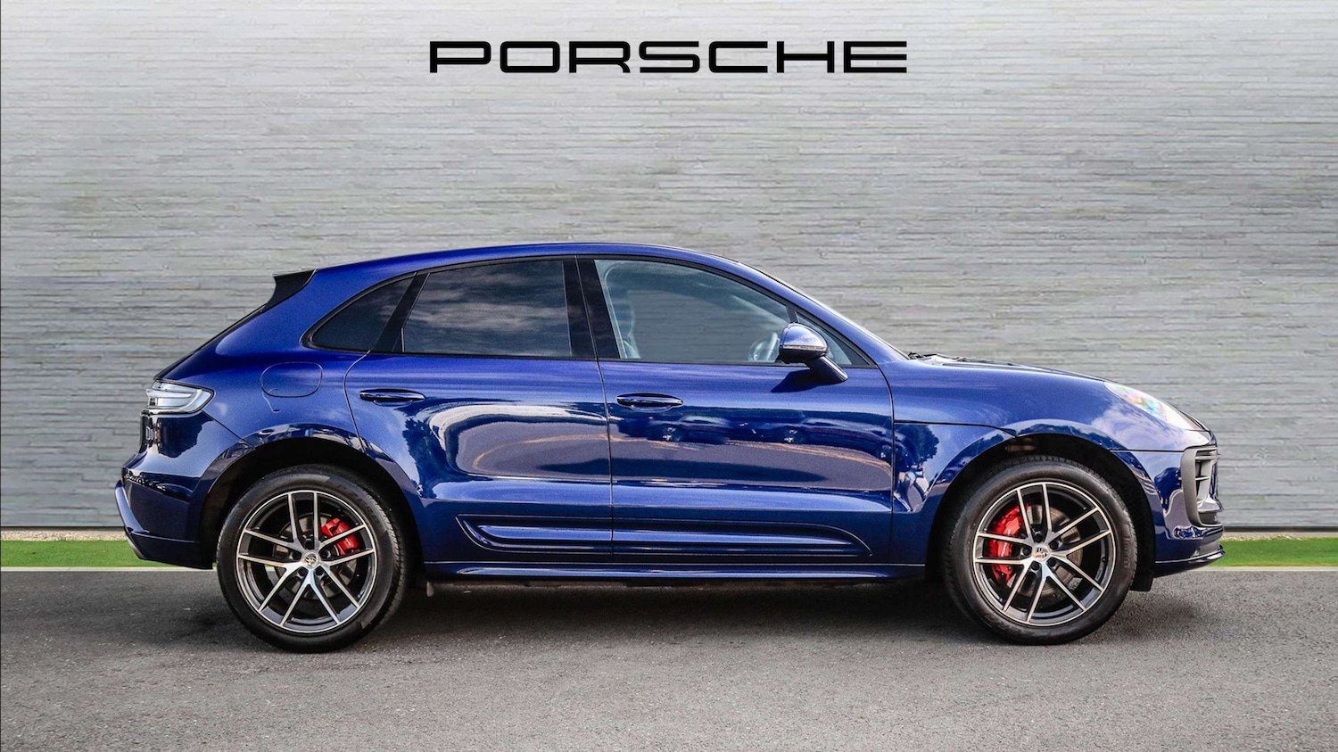 Used Porsche Macan 2023 for sale - 77913939: Photo 7