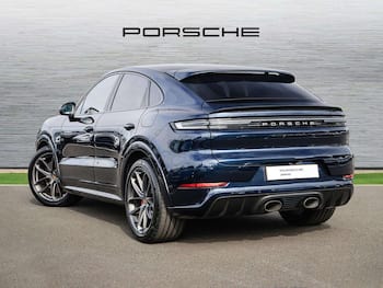 Used Porsche Cayenne 2024 for sale - 79770938: Photo