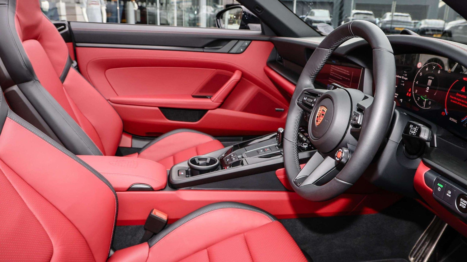 Used Porsche 911 2025 for sale - 77527146: Photo 14