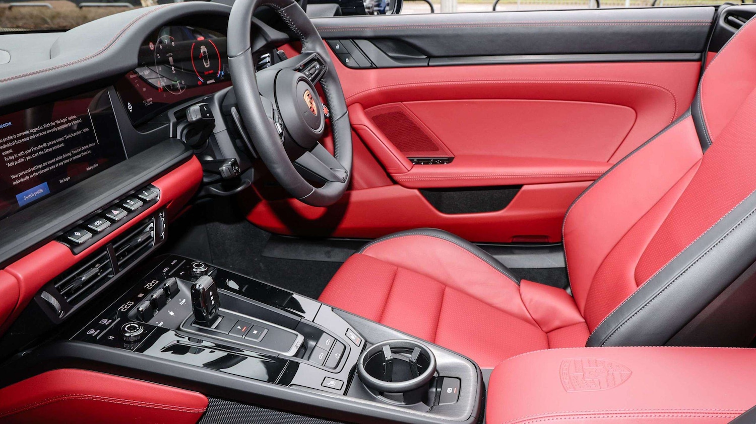 Used Porsche 911 2025 for sale - 77527146: Photo 17