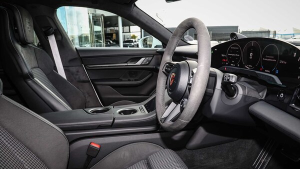 Used Porsche Taycan 2024 for sale - 75217985: Photo 13