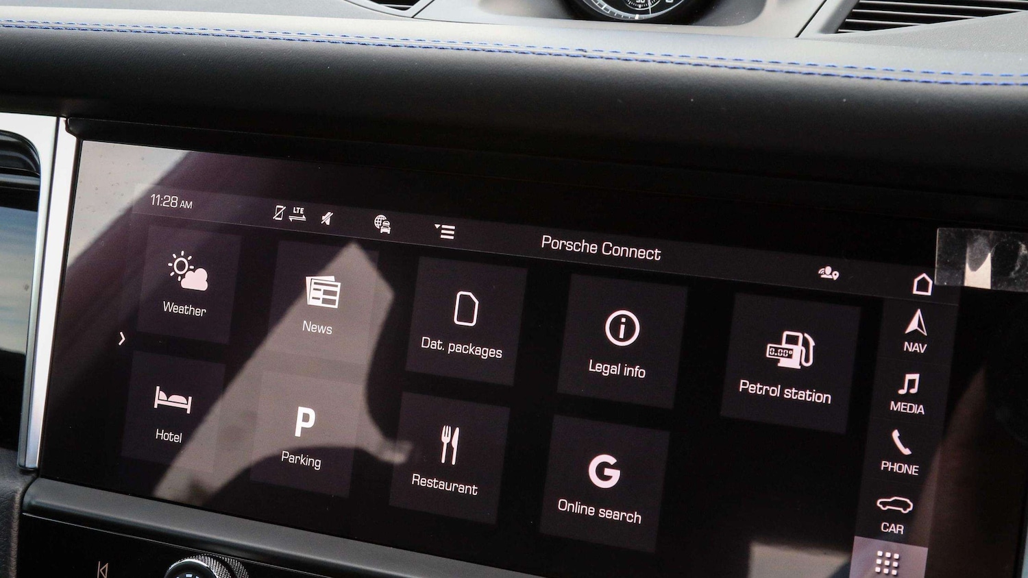 Used Porsche Macan 2023 for sale - 77000176: Photo 17