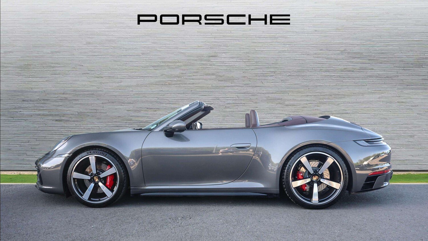 Used Porsche 911 2024 for sale - 77886240: Photo 6