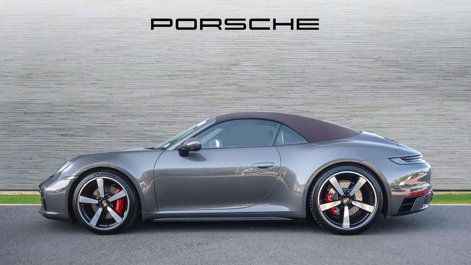 Used Porsche 911 2024 for sale - 77886240: Photo 7