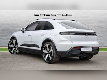 Used Porsche Macan 2024 for sale - 75216890: Photo