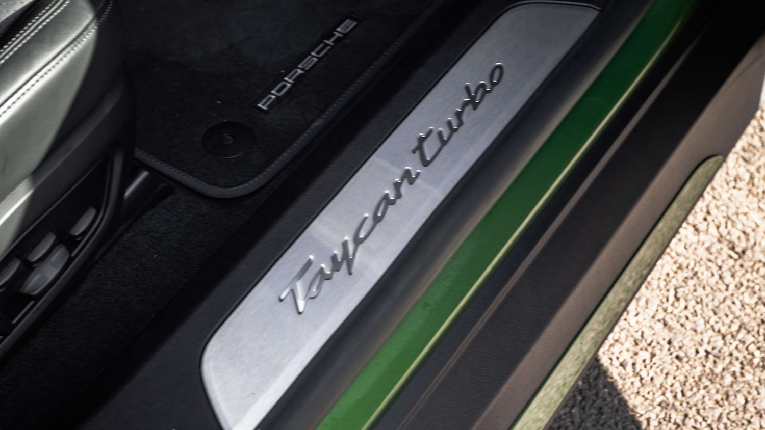 Used Porsche Taycan 2022 for sale - 76540743: Photo 12