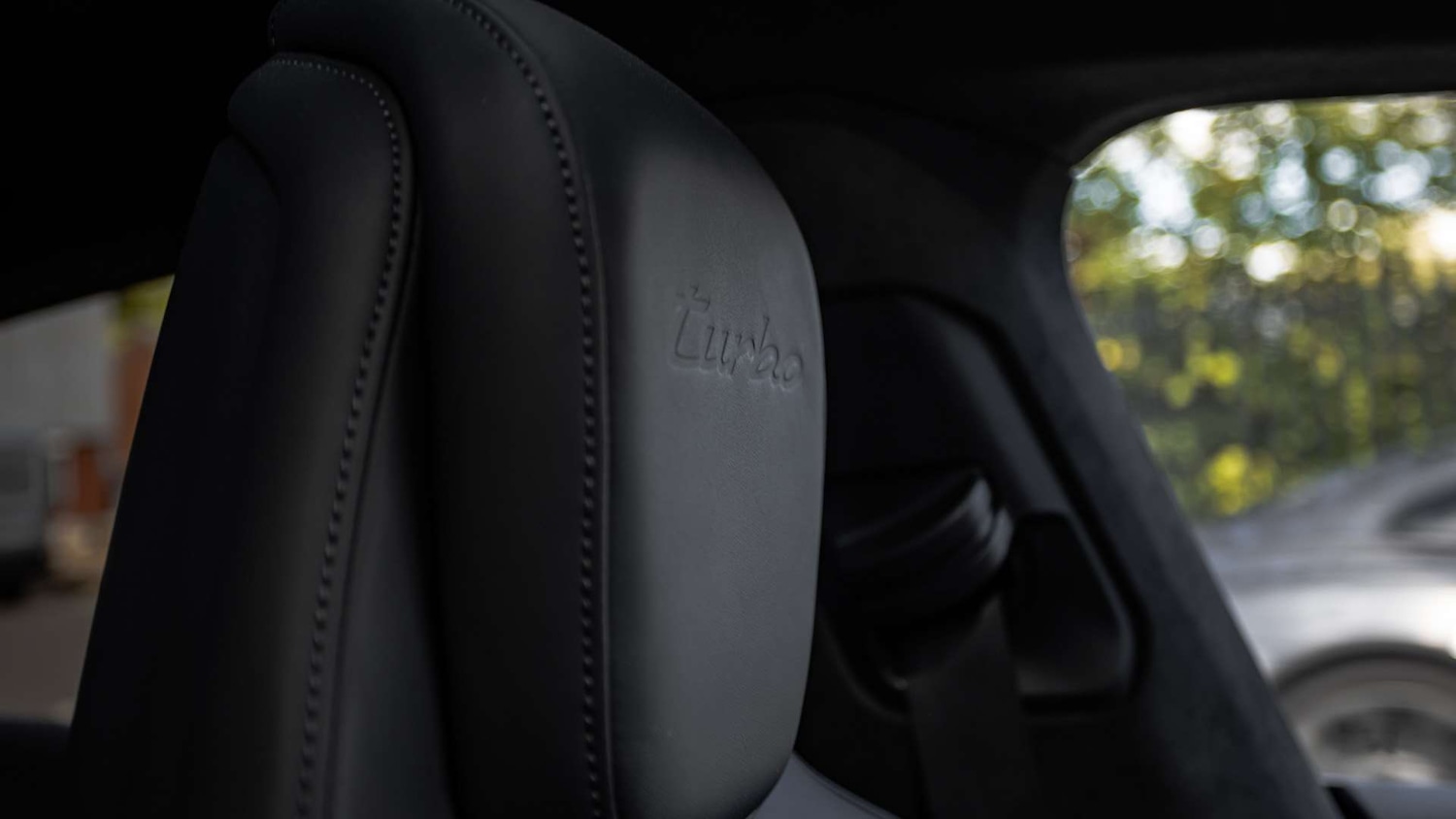 Used Porsche Taycan 2022 for sale - 76540743: Photo 18