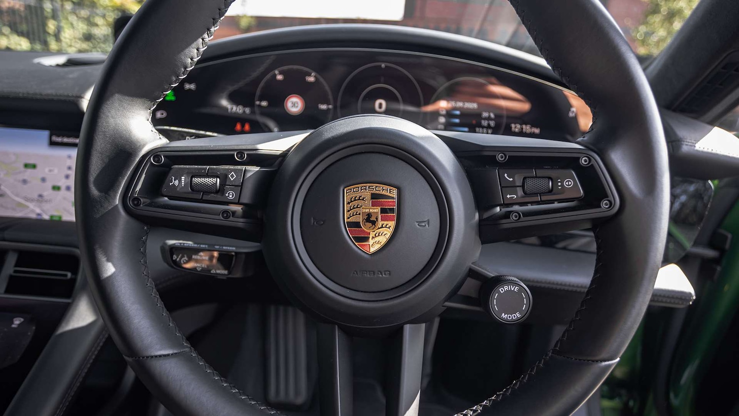 Used Porsche Taycan 2022 for sale - 76540743: Photo 23