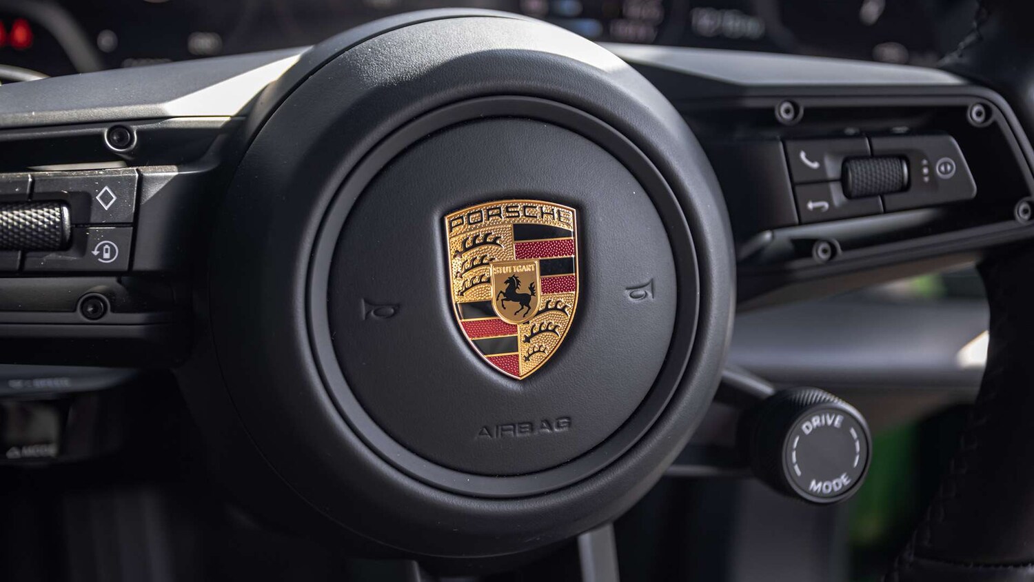 Used Porsche Taycan 2022 for sale - 76540743: Photo 25