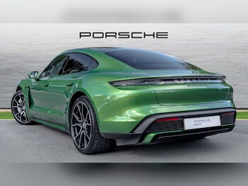 Used Porsche Taycan 2022 for sale - 76540743: Photo