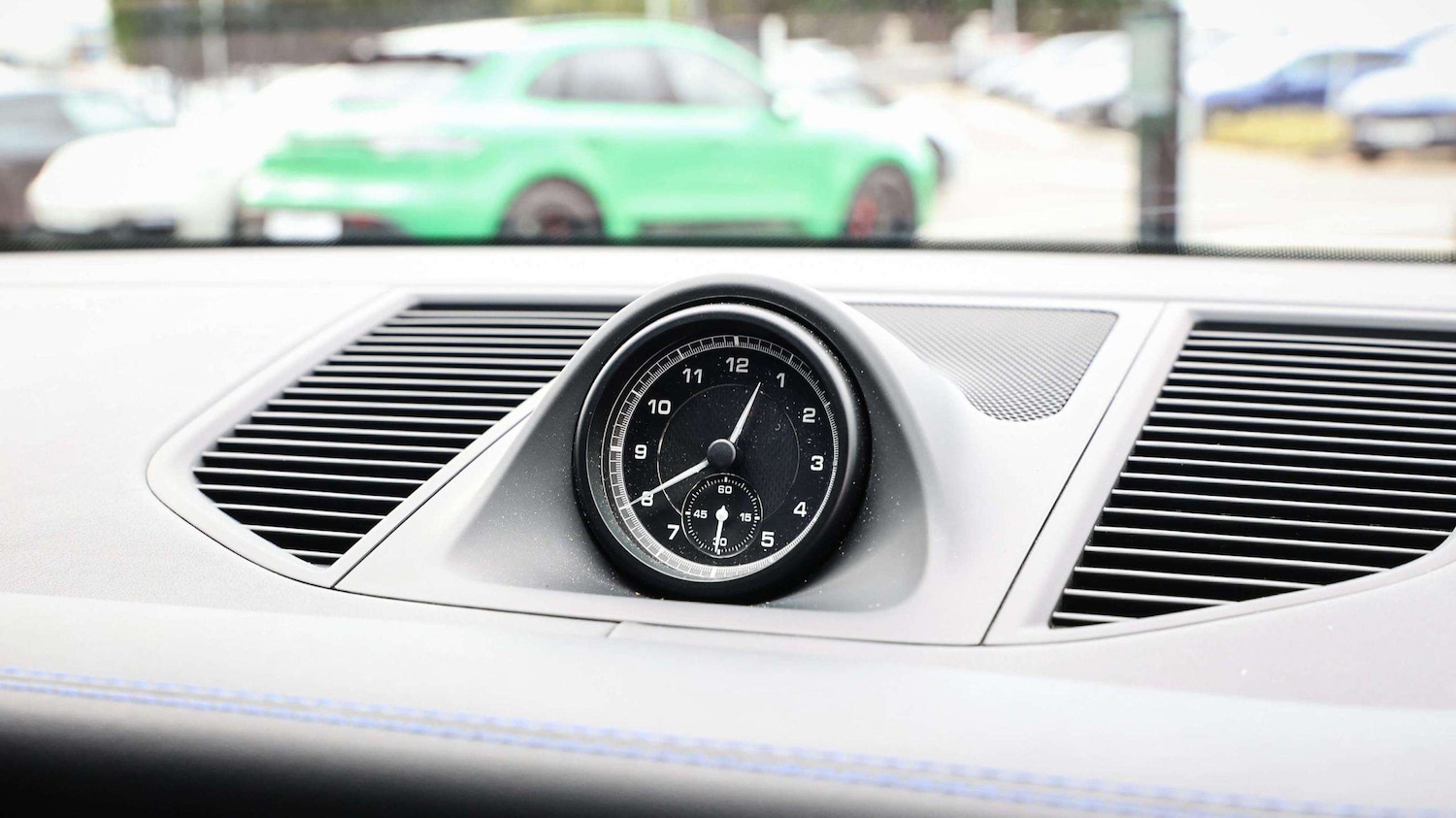 Used Porsche Macan 2024 for sale - 76732305: Photo 13