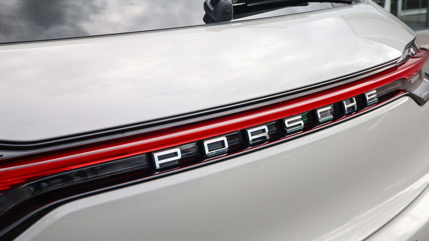 Used Porsche Macan 2024 for sale - 76732305: Photo 15