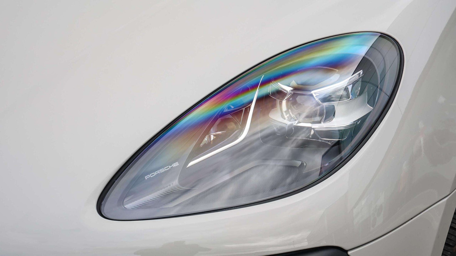 Used Porsche Macan 2024 for sale - 76732305: Photo 16