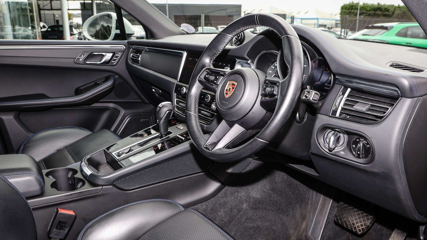 Used Porsche Macan 2024 for sale - 76732305: Photo 17