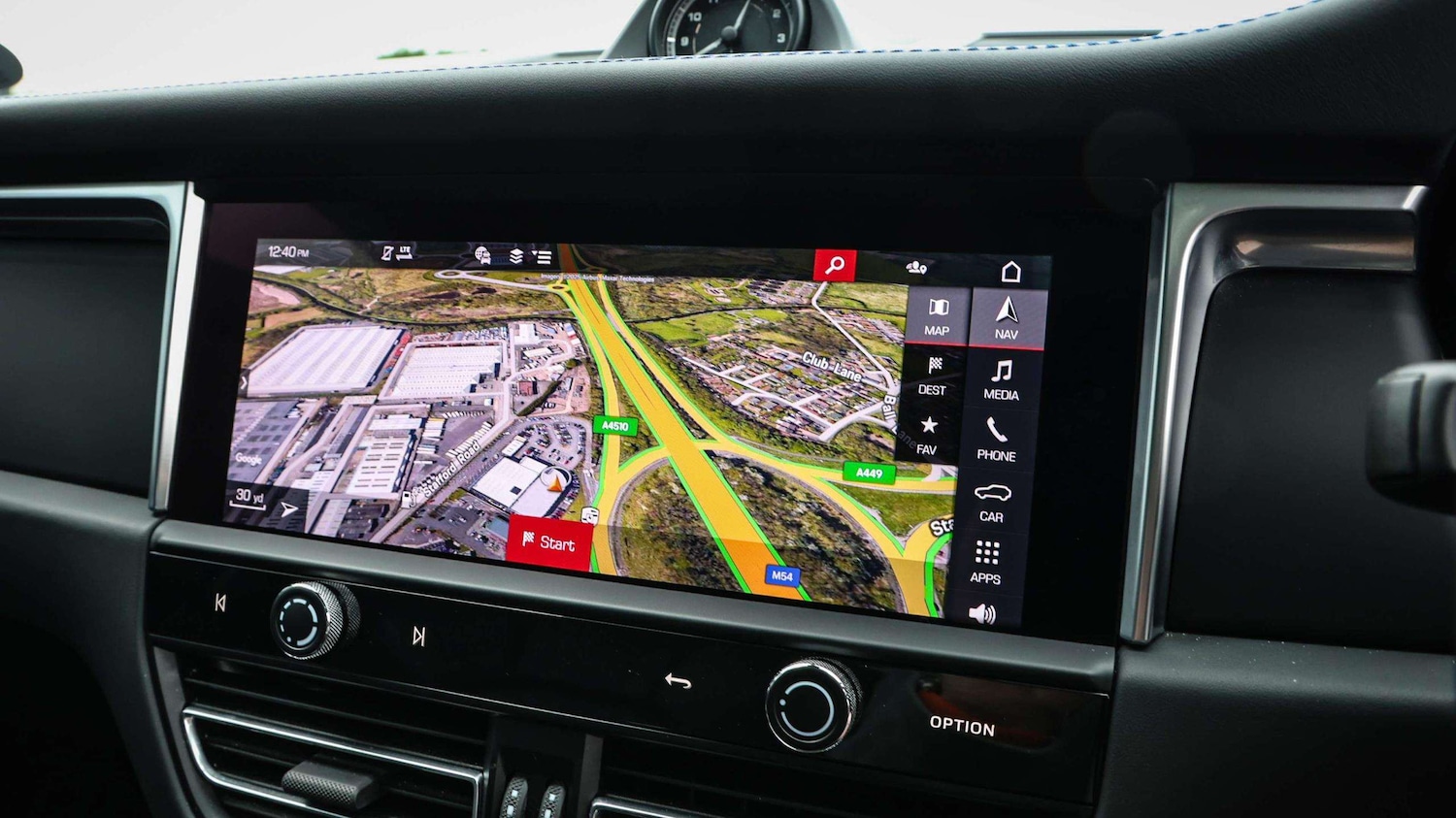 Used Porsche Macan 2024 for sale - 76732305: Photo 20