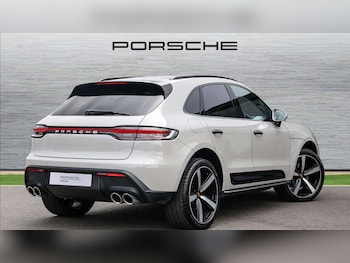 Used Porsche Macan 2024 for sale - 76732305: Photo