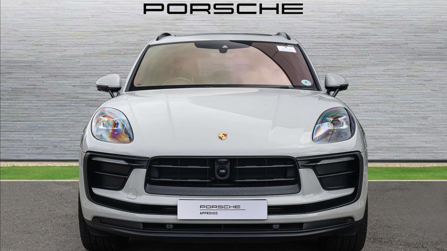 Used Porsche Macan 2024 for sale - 76732305: Photo 5