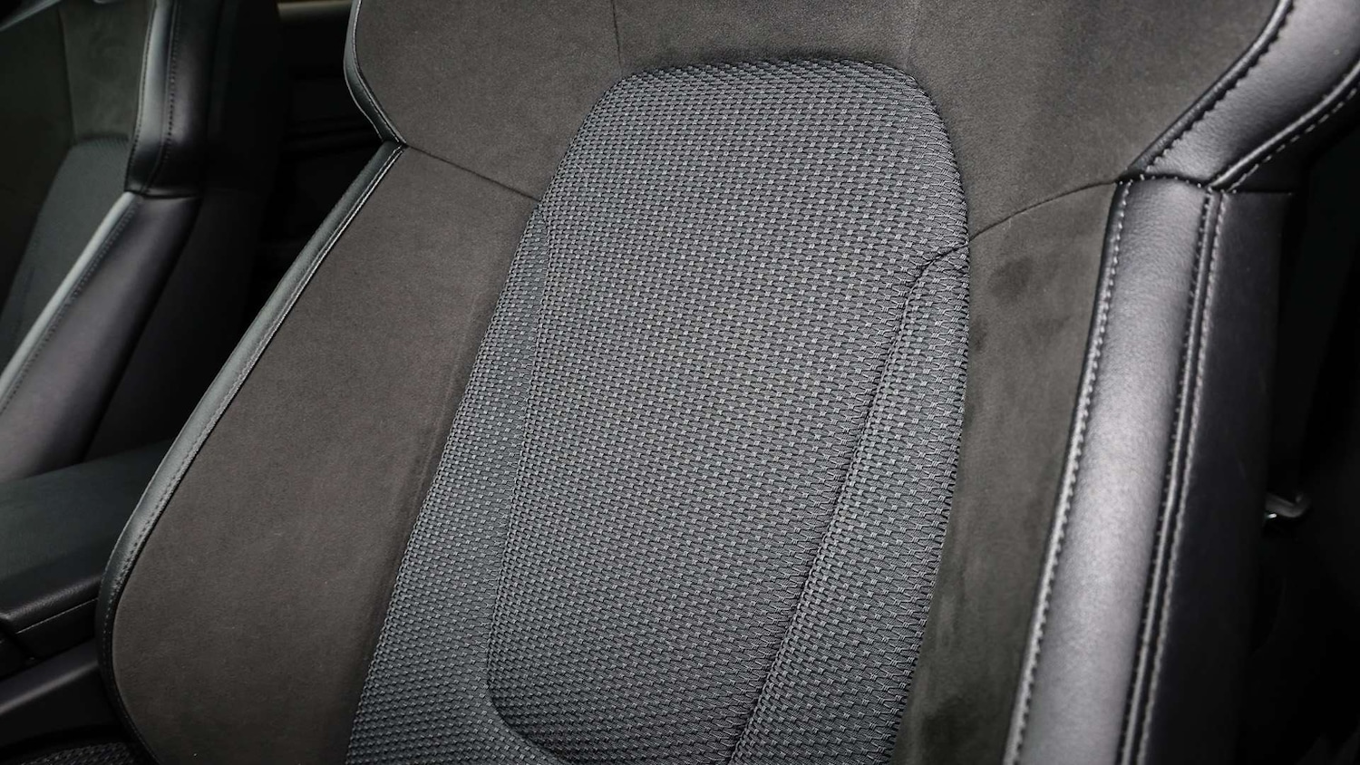 Used Porsche Taycan 2020 for sale - 77428963: Photo 15